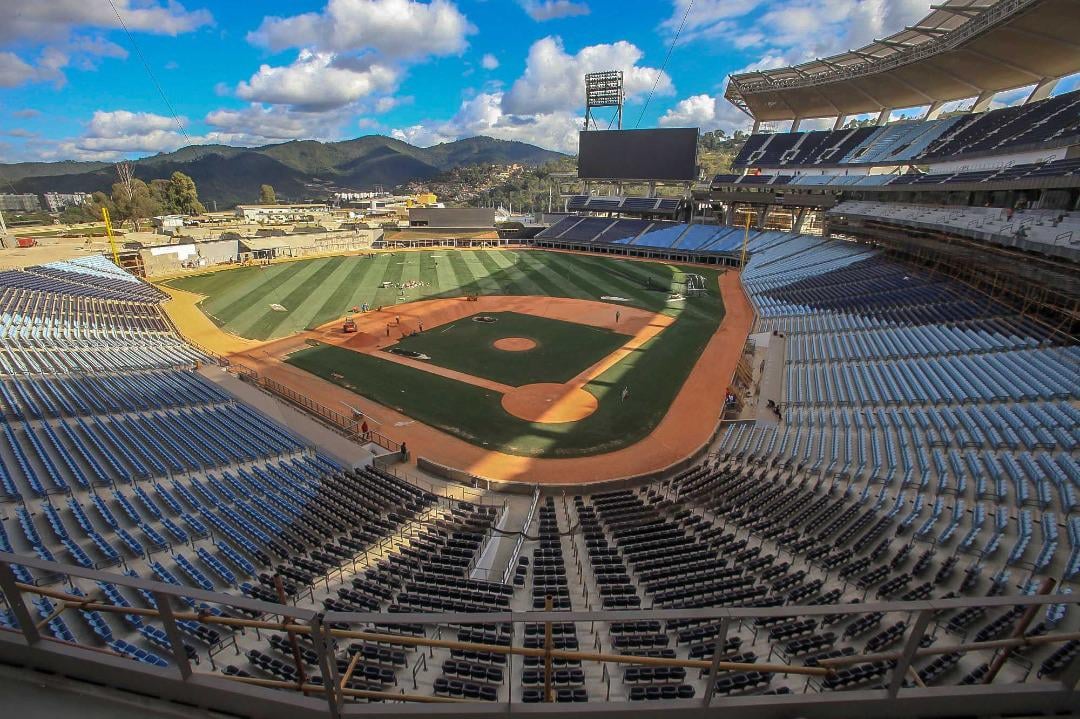 Estadio La Rinconada: Venezuelas Largest Baseball Stadium with 40,000 Capacity