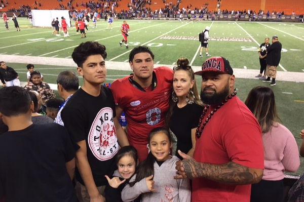 Latu Latu Family: Getting to Know the Football Stars Roots