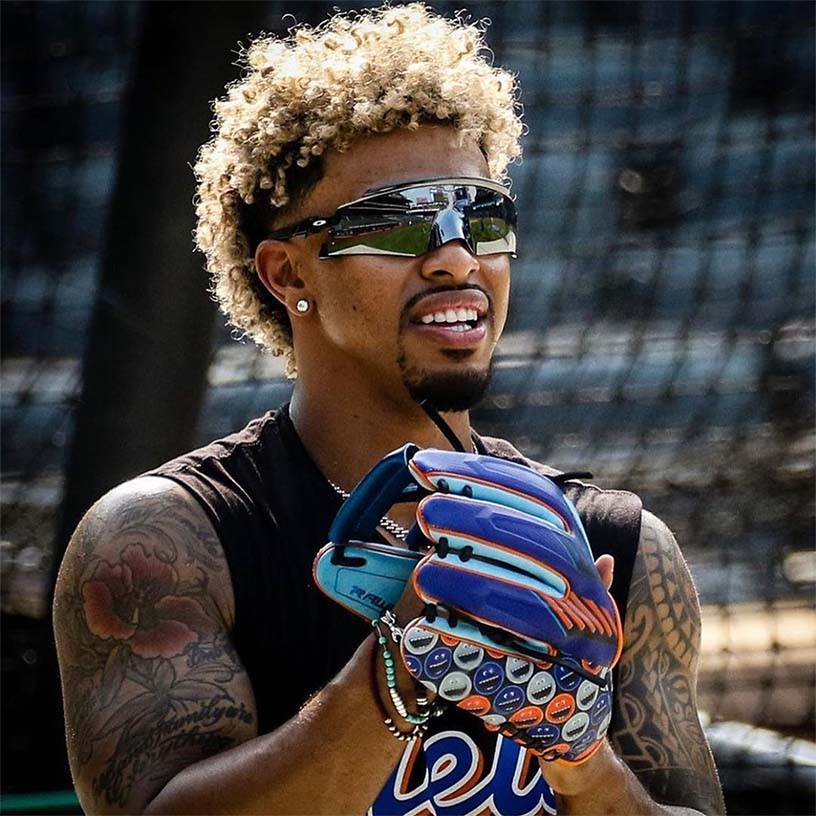 Lindor Oakley: The Sunglasses Everyones Talking About