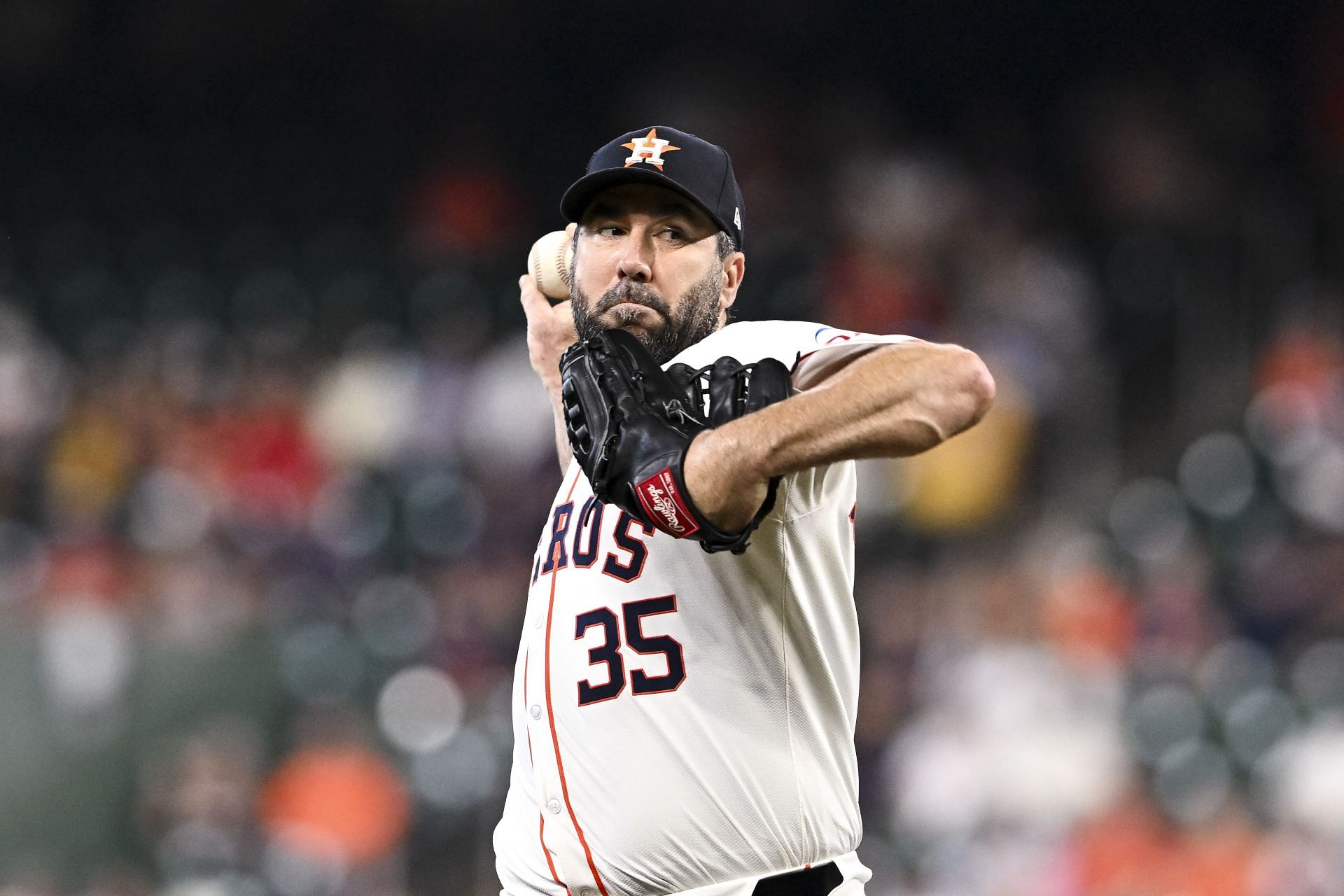 Exploring the Net Worth of Justin Verlander: A Baseball Fortune