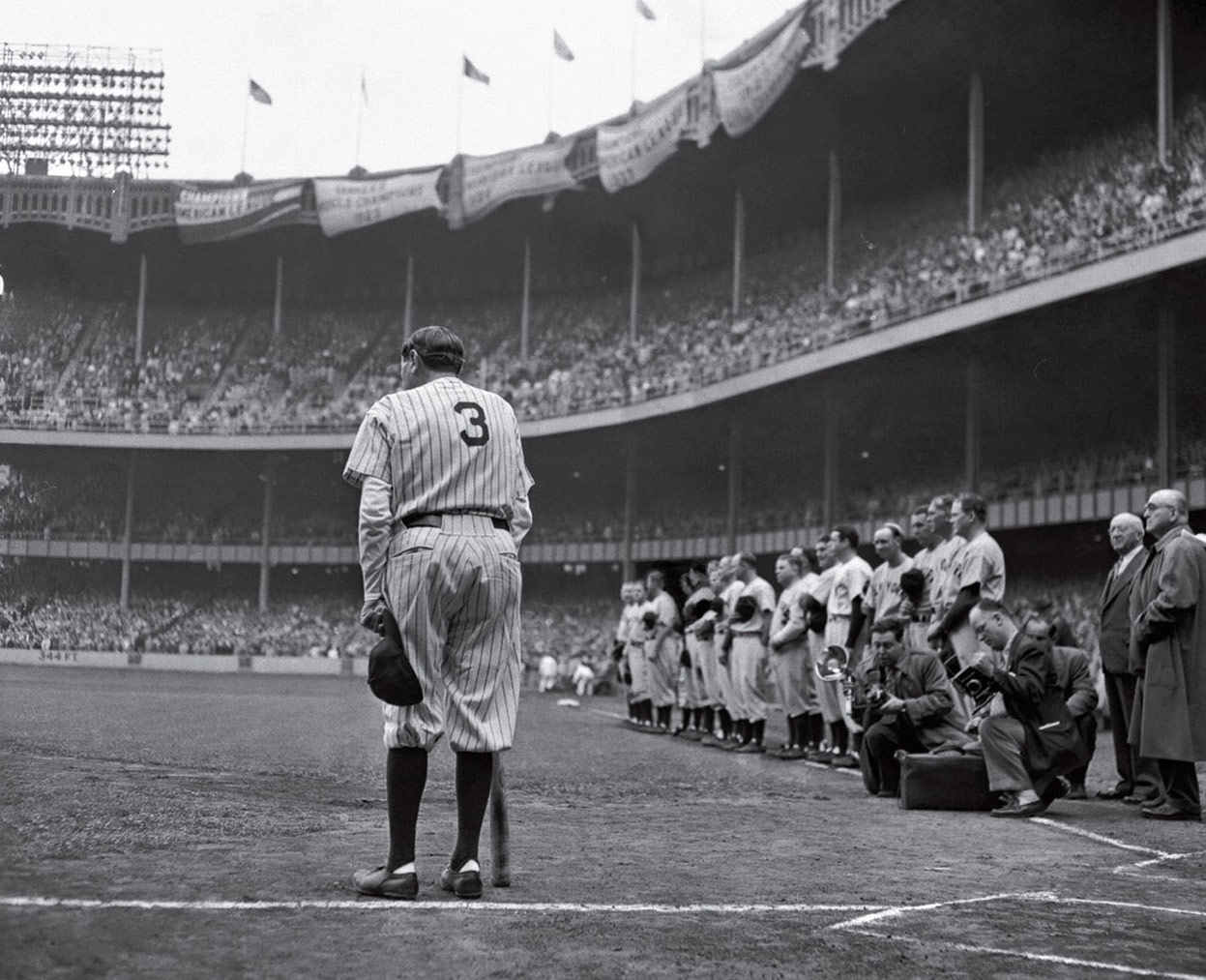 The Story Behind The Last Picture of Babe Ruth (What to Know About the Picture)