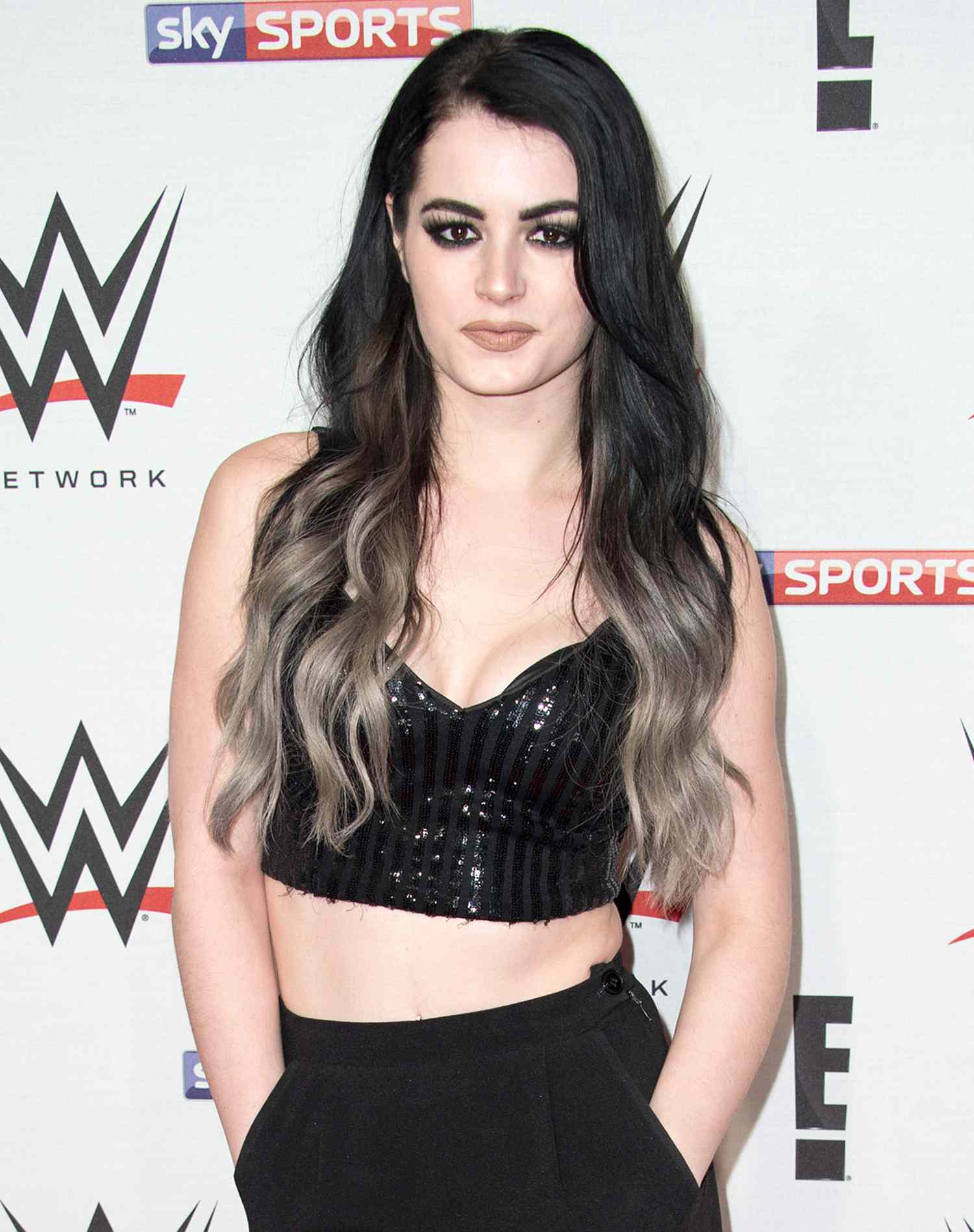 WWE Paige: Whats She Up To Now? Heres Everything You Need to Know!