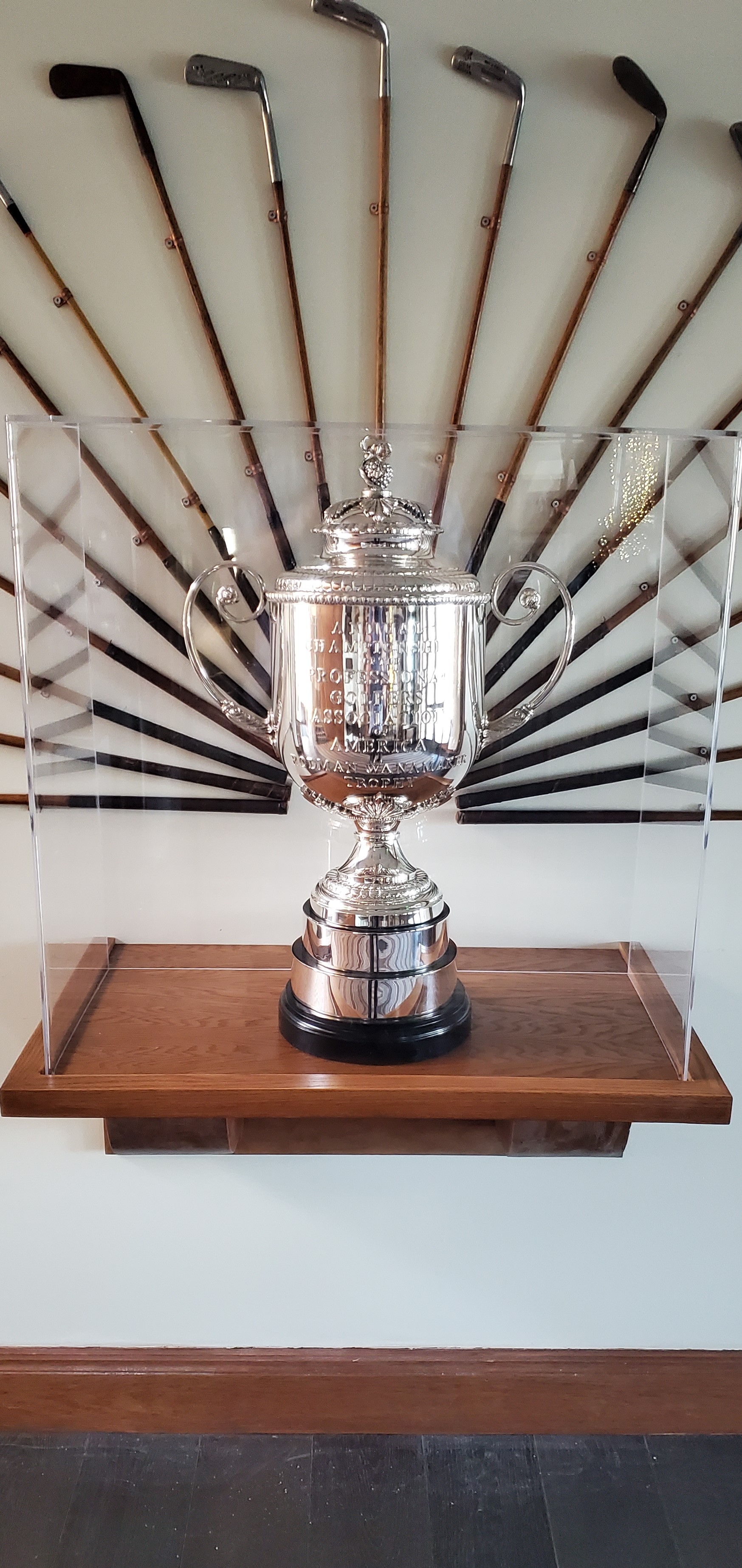 Wanamaker Trophy Replica - Perfect Gift for Golf Fans