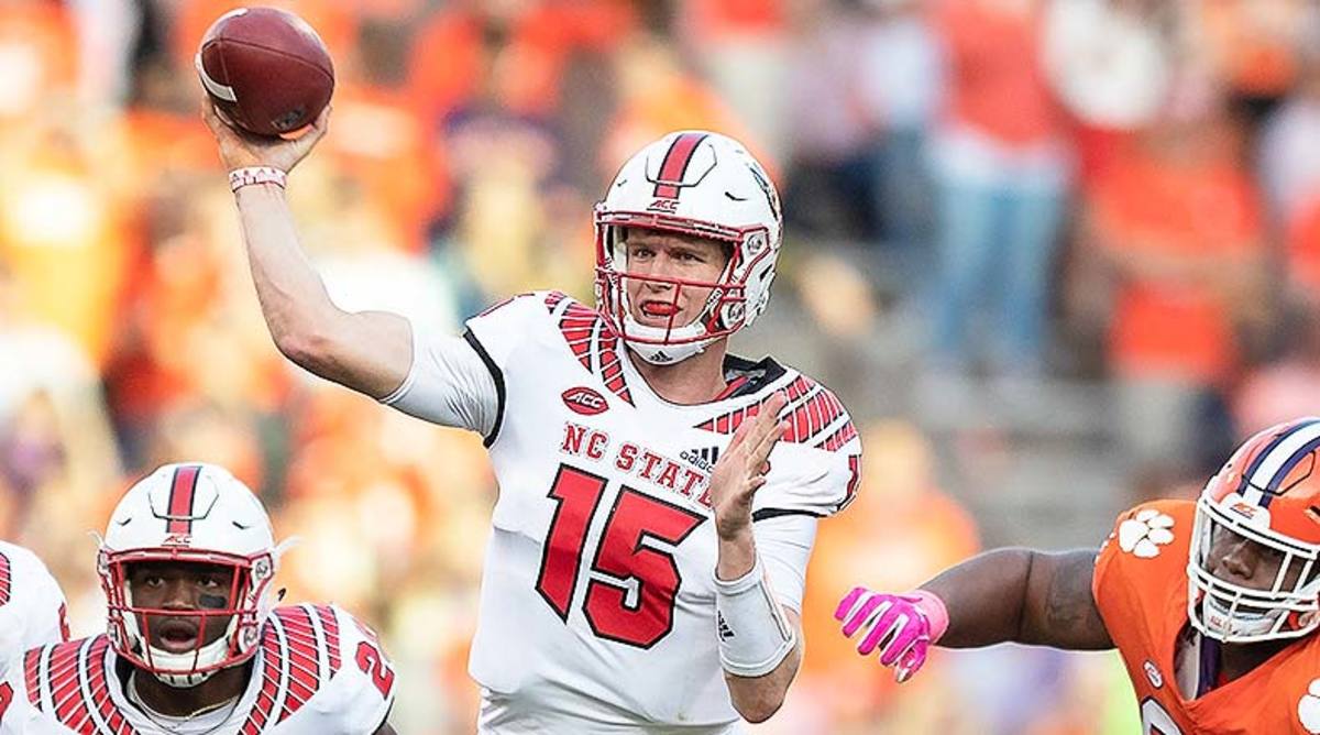 ECU vs. NC State Football Predictions and Preview