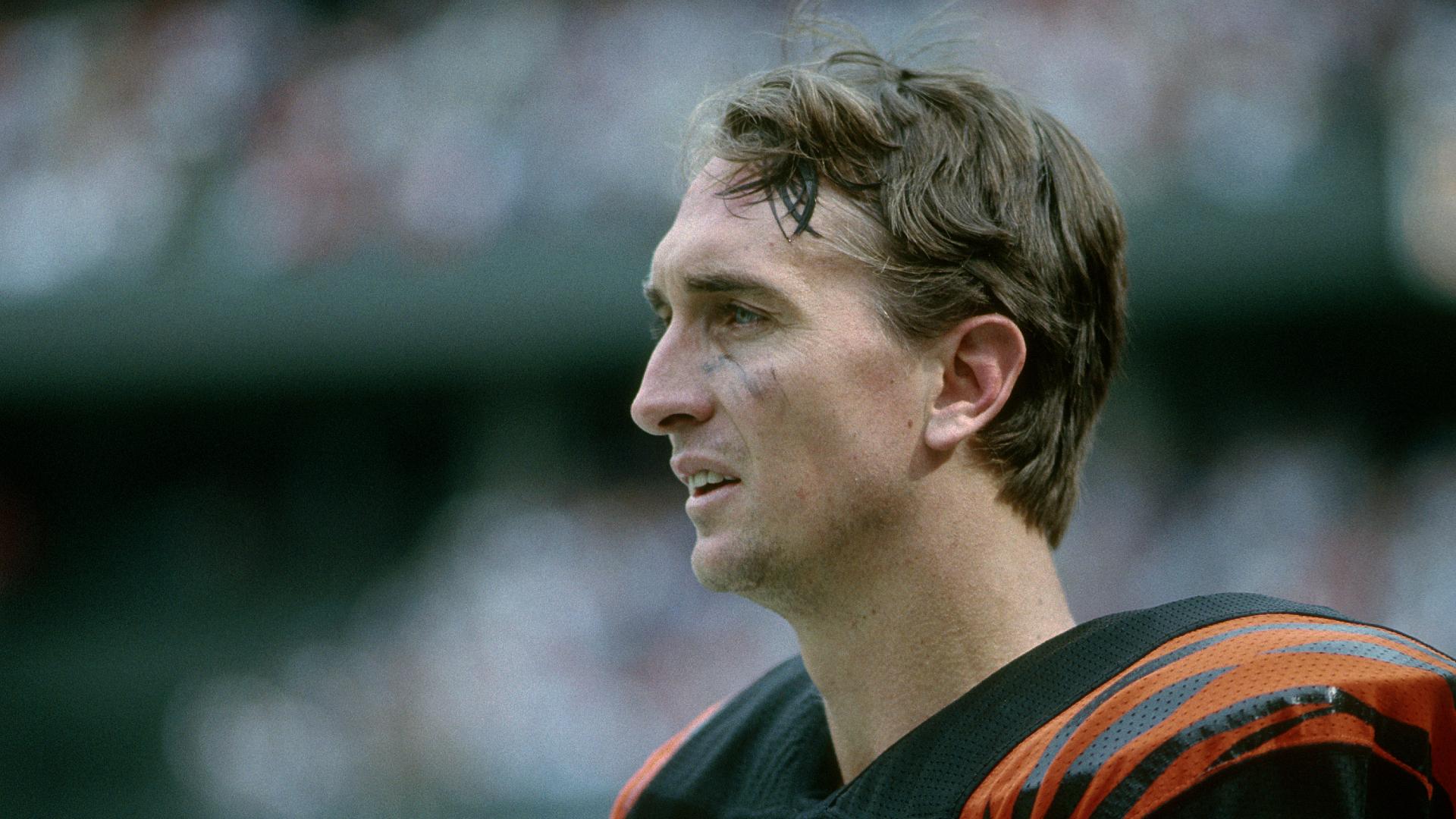 Exploring Cris Collinsworth Stats: What Made Him a Top Wide Receiver?