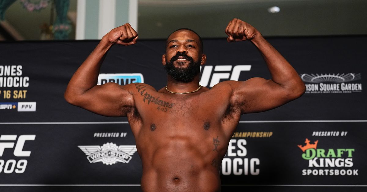 How Much Does Jon Jones Weigh? Unveiling the UFC Champions Stats