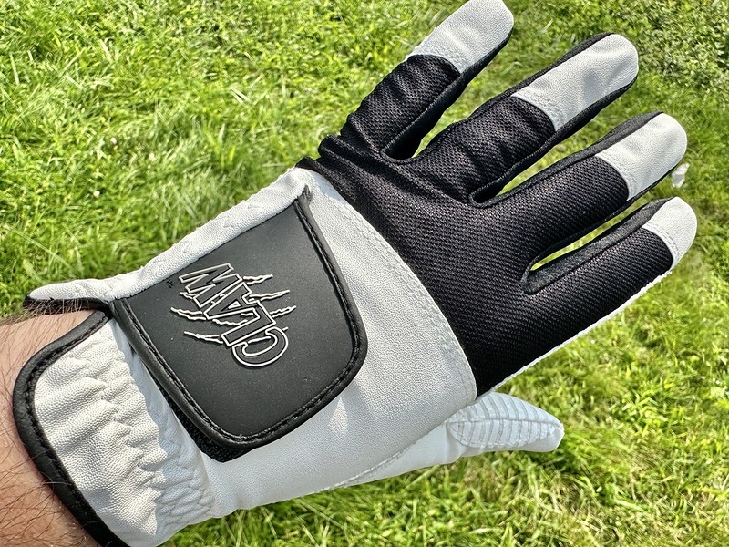 Claw golf glove is it really that good? An honest review here.