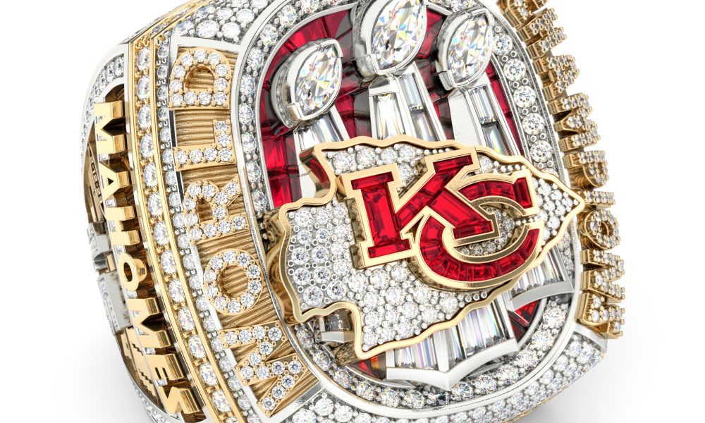 Super Bowl Ring 2022: What Does It Look Like? (Heres a Closer Look at the 2022 Super Bowl Ring!)