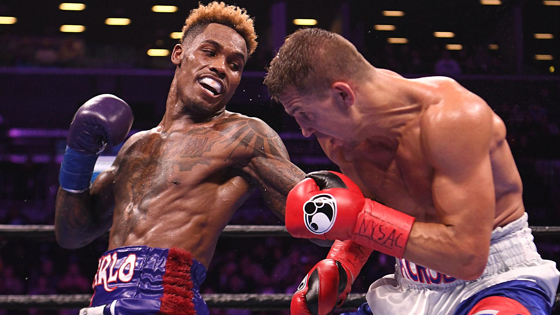 David Benavidez vs Charlo: Who Is the Favorite? (A Look at the Odds and What They Mean)