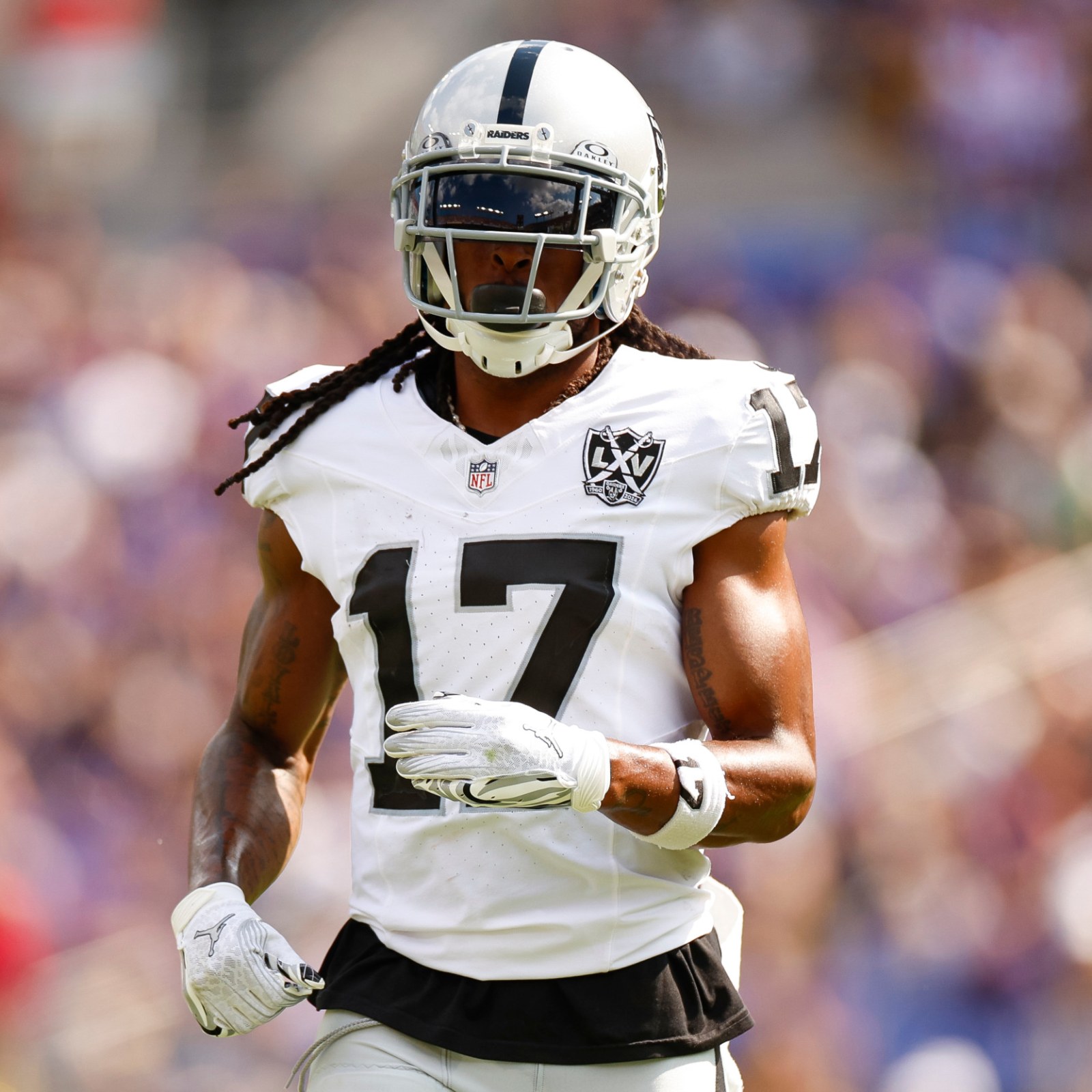 Davante Adams Faces Raiders: What This Means for Both Teams!