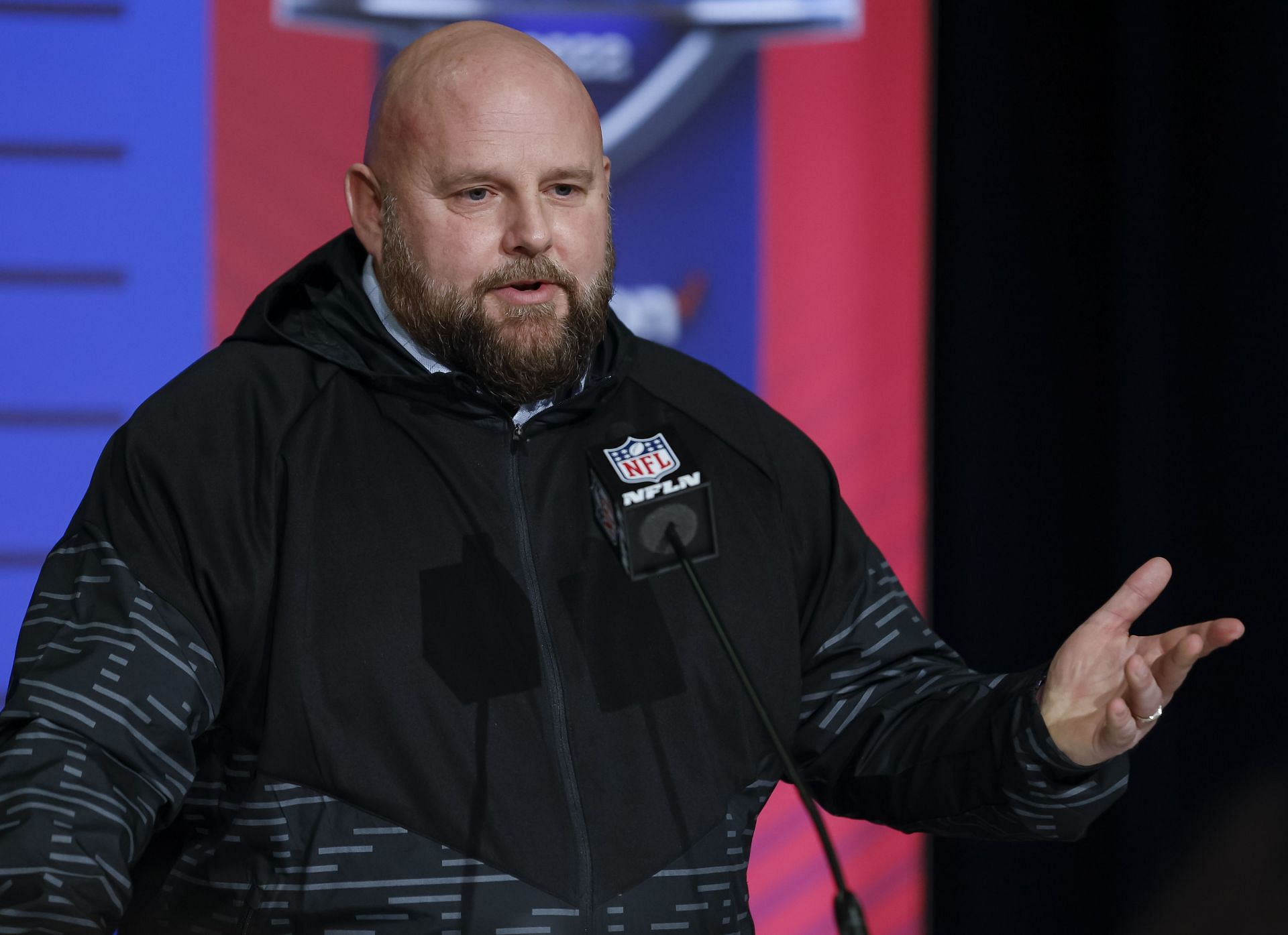 Brian Daboll Salary Breakdown: Whats the Deal with the Giants Coachs Pay? (Contract Details and More)