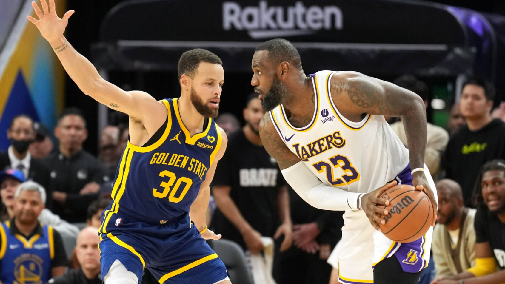 Lakers vs Golden State Prediction: Will Steph Currys Magic Prevail?