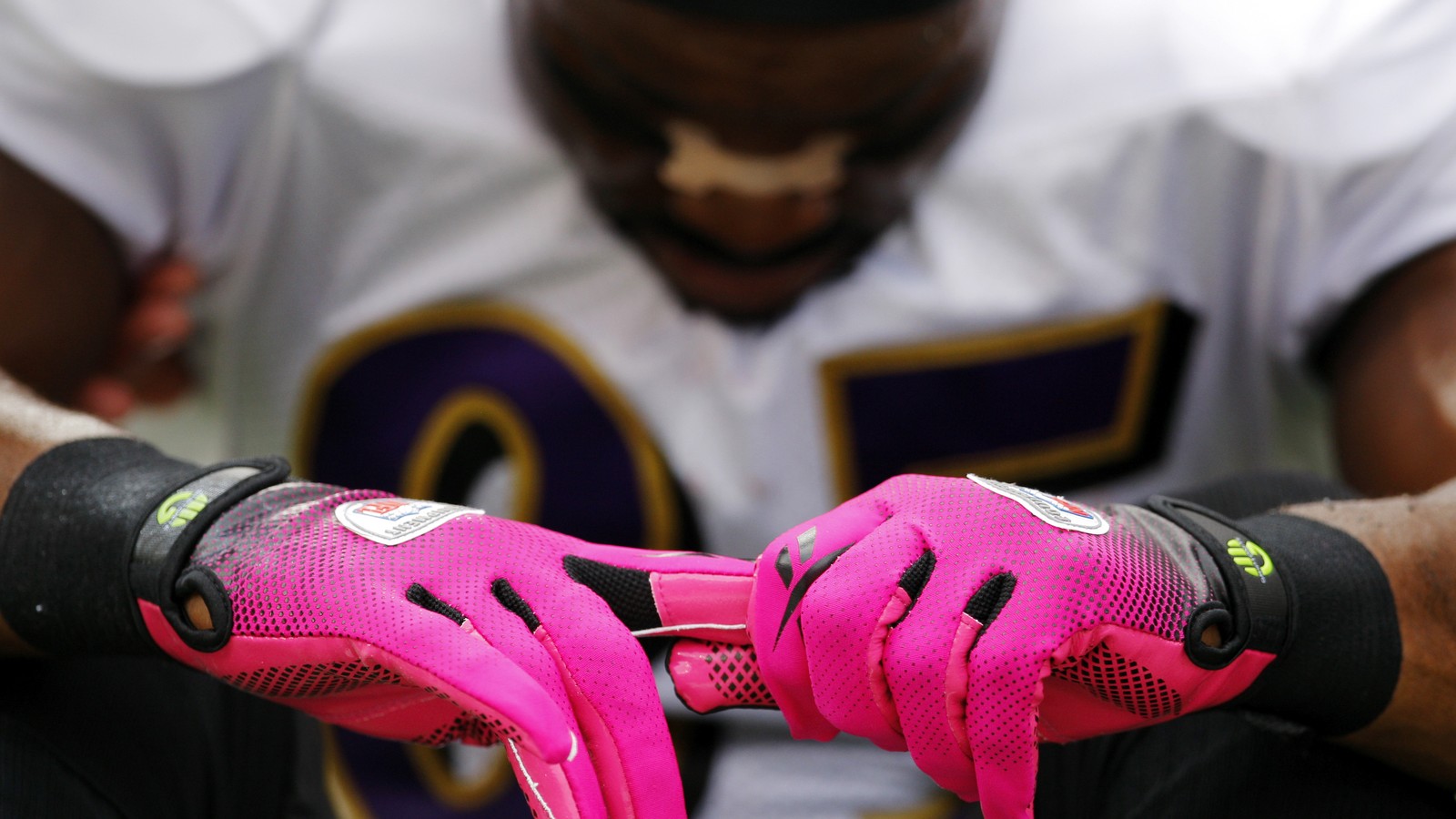 Why NFL Pink Jerseys Matter, Your Guide to this Important Cause