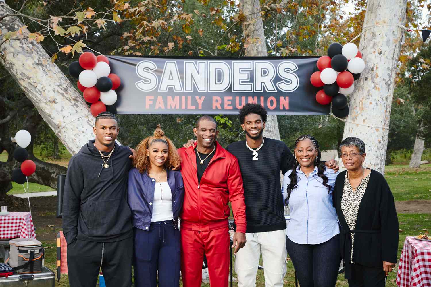 Deion Sanders siblings: learn more about the brothers and sisters of the football legend.