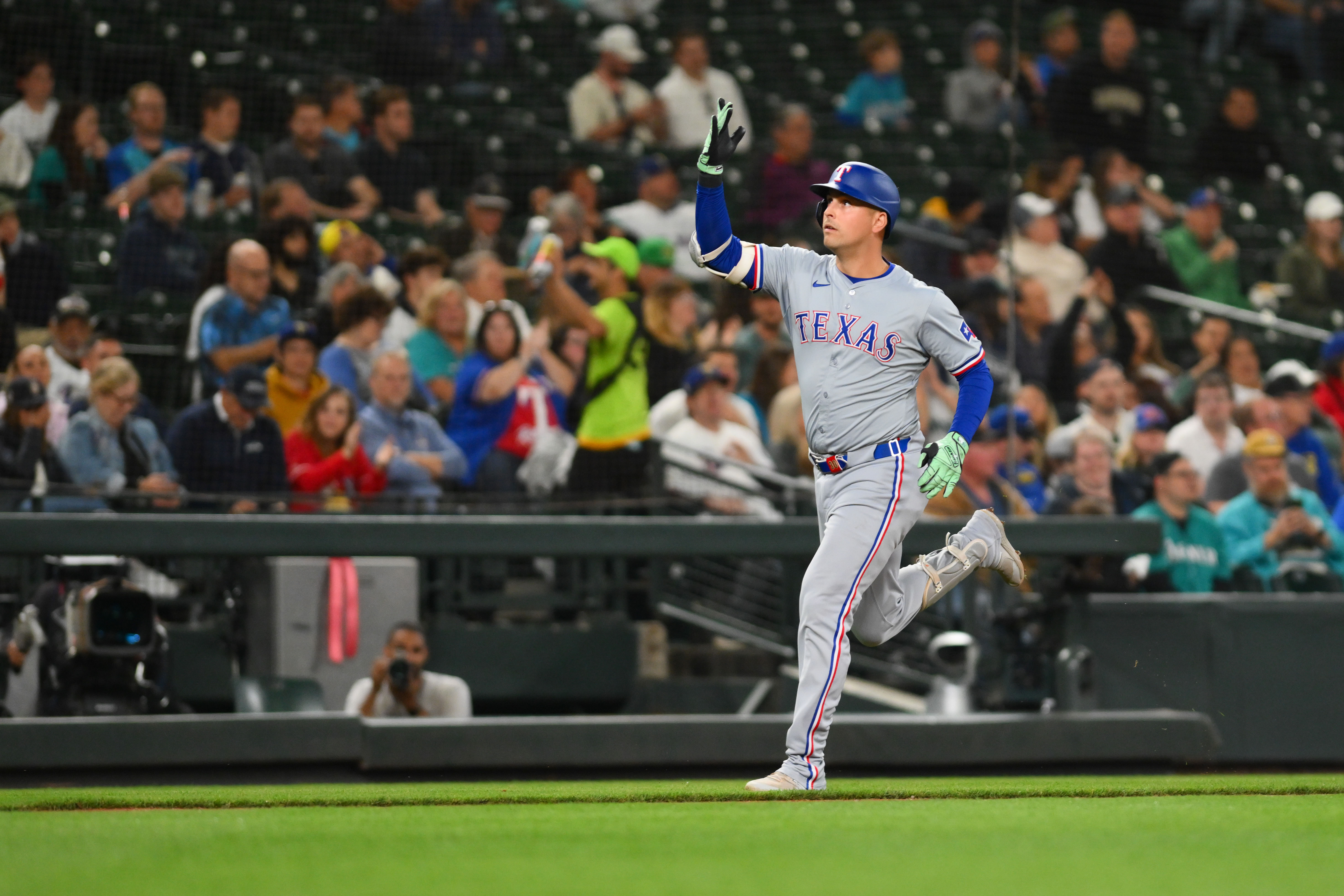 Find Seattle Mariners vs Texas Rangers Match Player Stats: Easy Breakdown of Every Player!