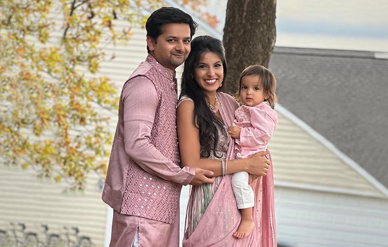 Family Matching Indian Outfits: Tips for Choosing the Right Style for Everyone