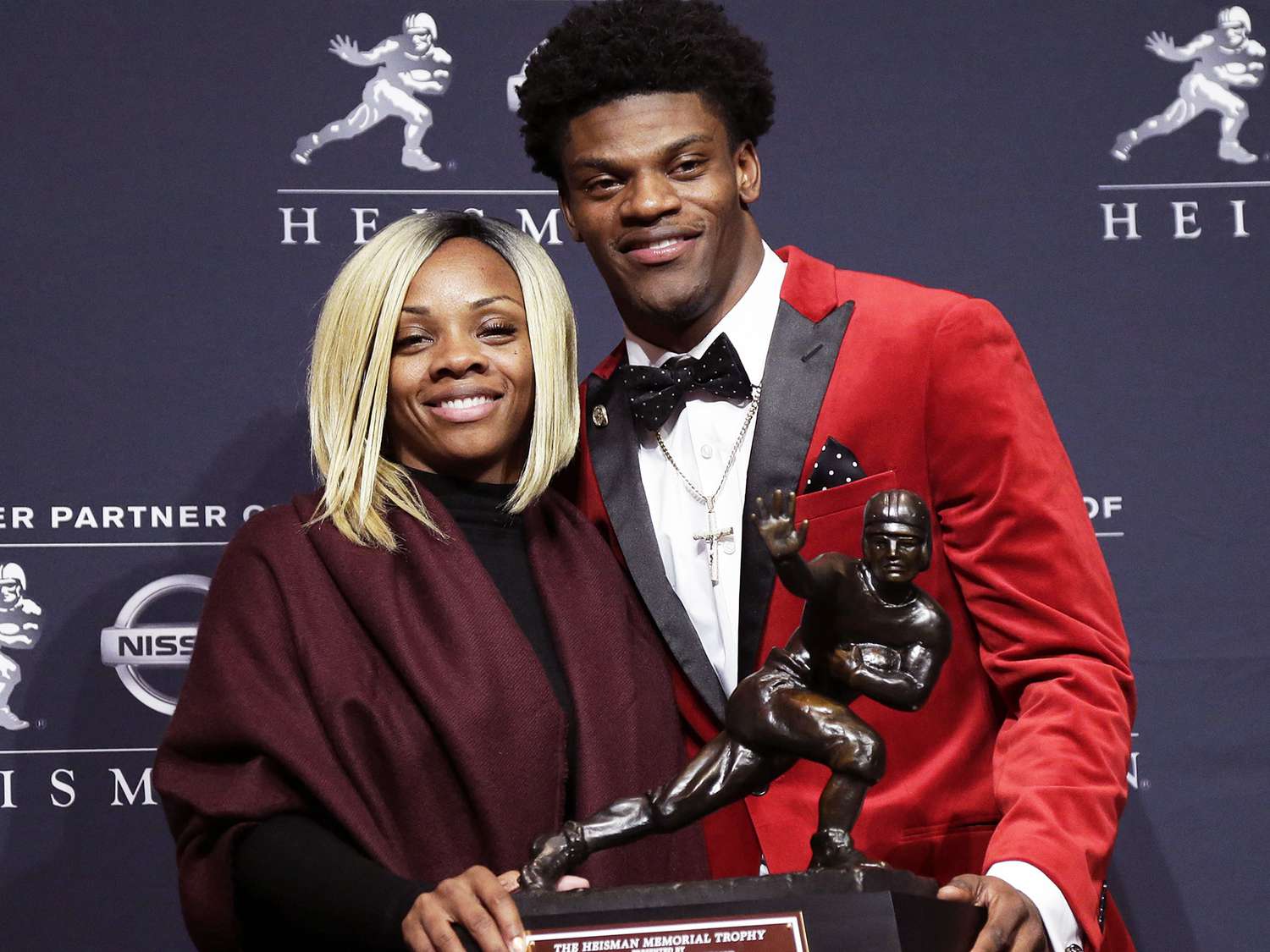 The Story of Lamar Jackson Mother: Raising a Football Superstar