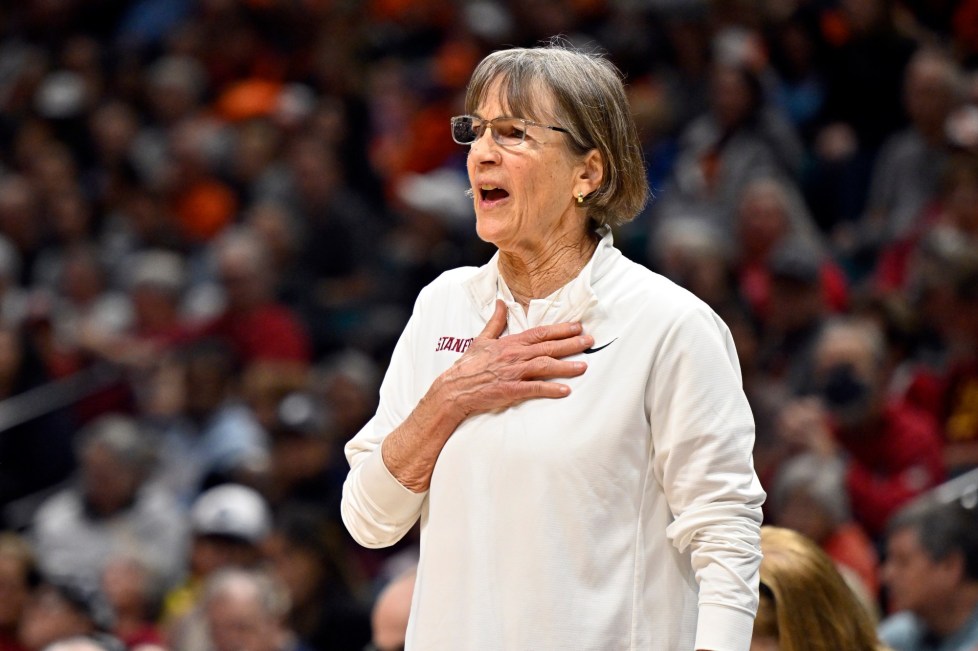 Tara VanDerveer Wife: Learn All About the Legendary Coachs Relationship Status