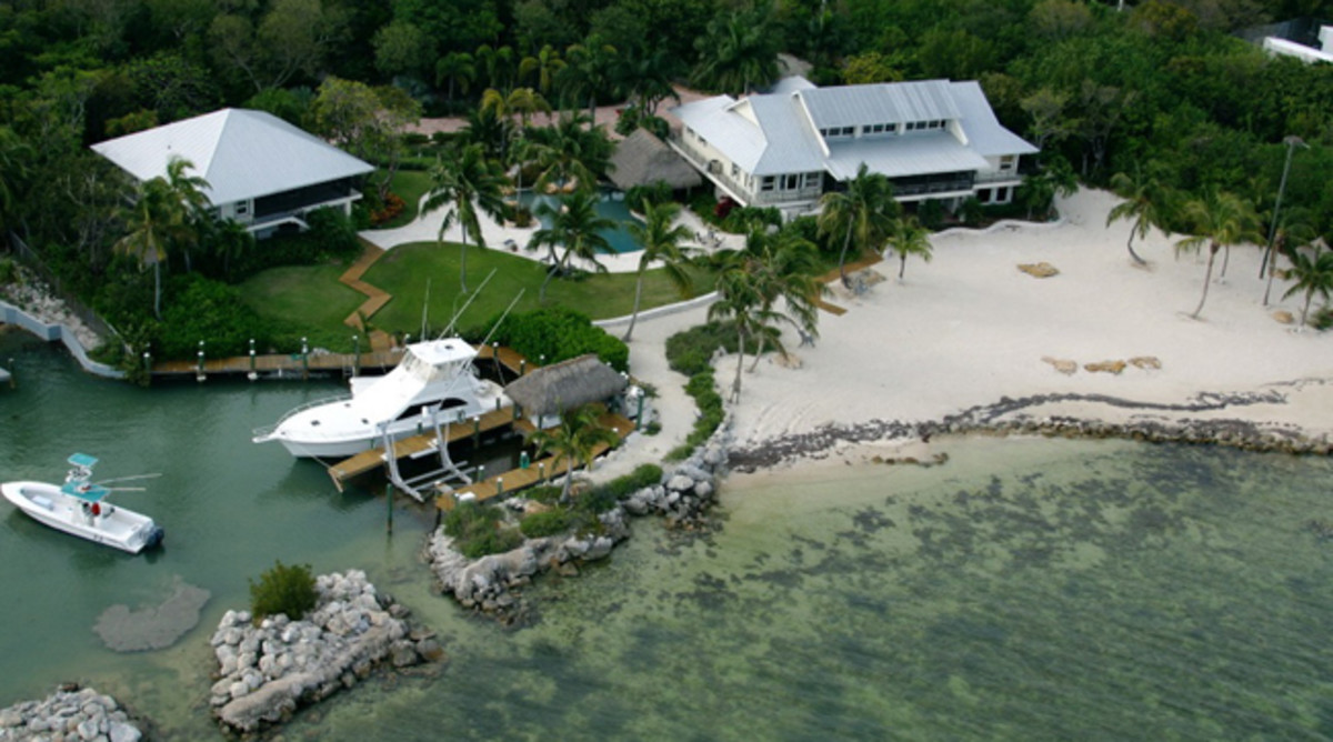 Get the Scoop: Jimmy Johnsons House in the Florida Keys.