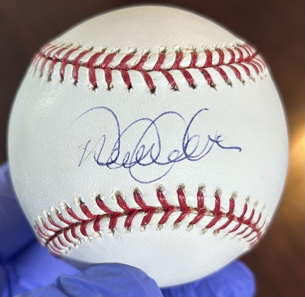 Derek Jeter Signed Ball Price Guide: Find the Best Deals!