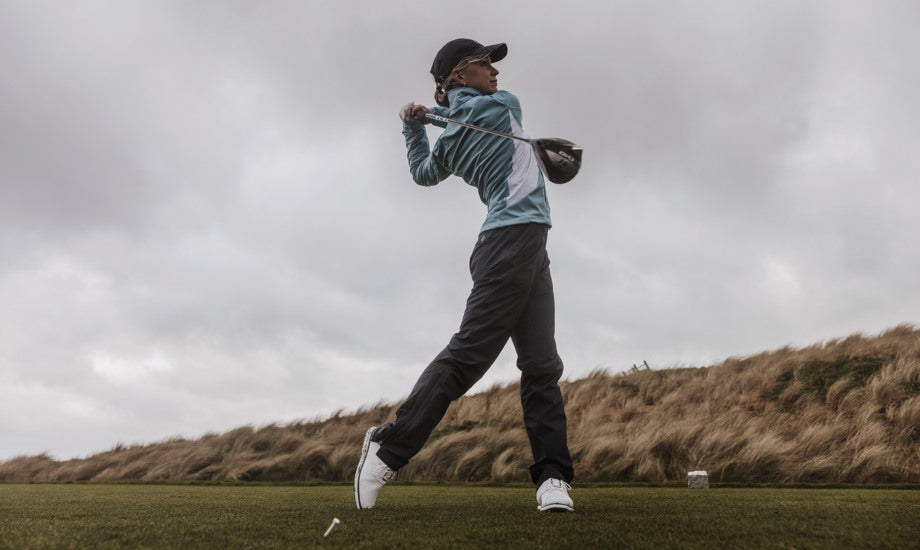 Best Bad Weather Golfers Gear Guide: Stay Dry & Play On!