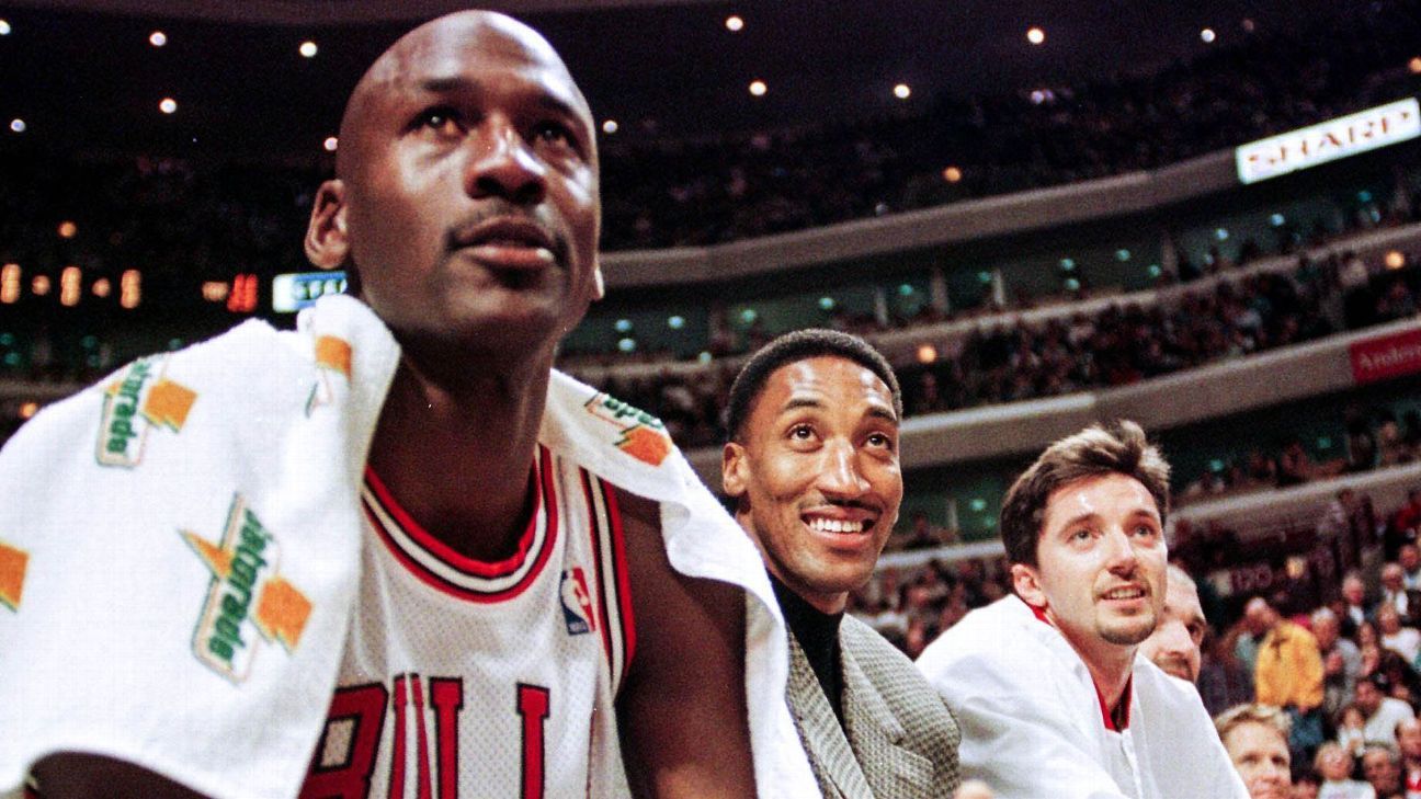 Toni Kukoc Bulls Role Explained | Find Out How He Helped Jordan and Pippen