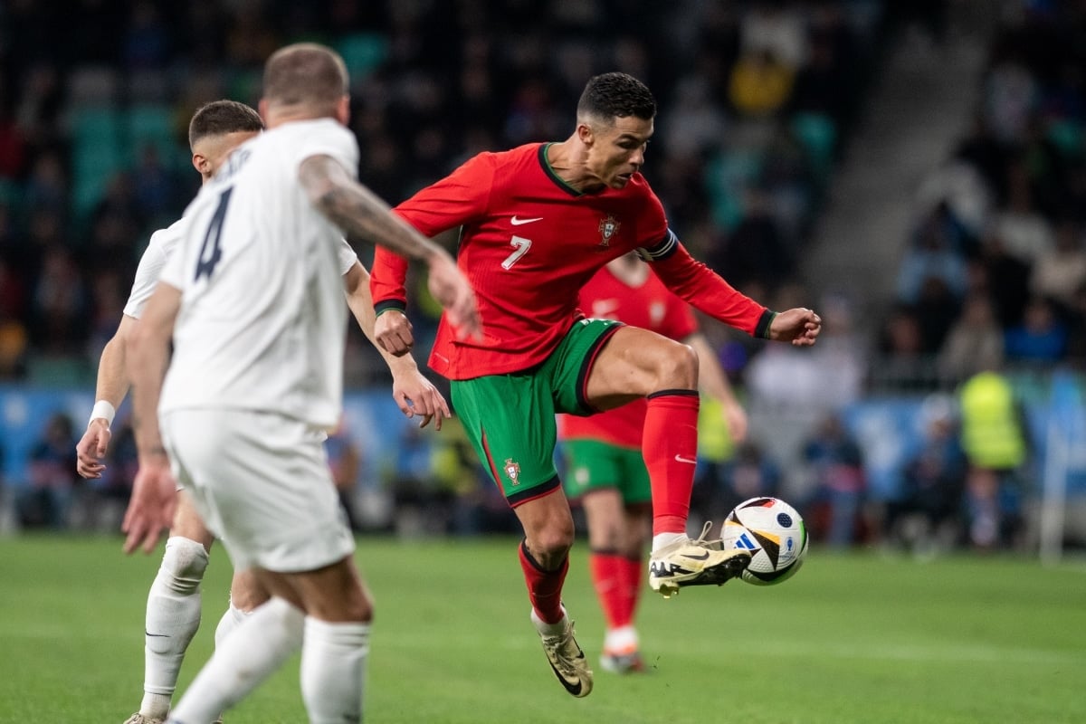 Need a Portugal vs Ireland Prediction? See Our Top Tipsters Insights!