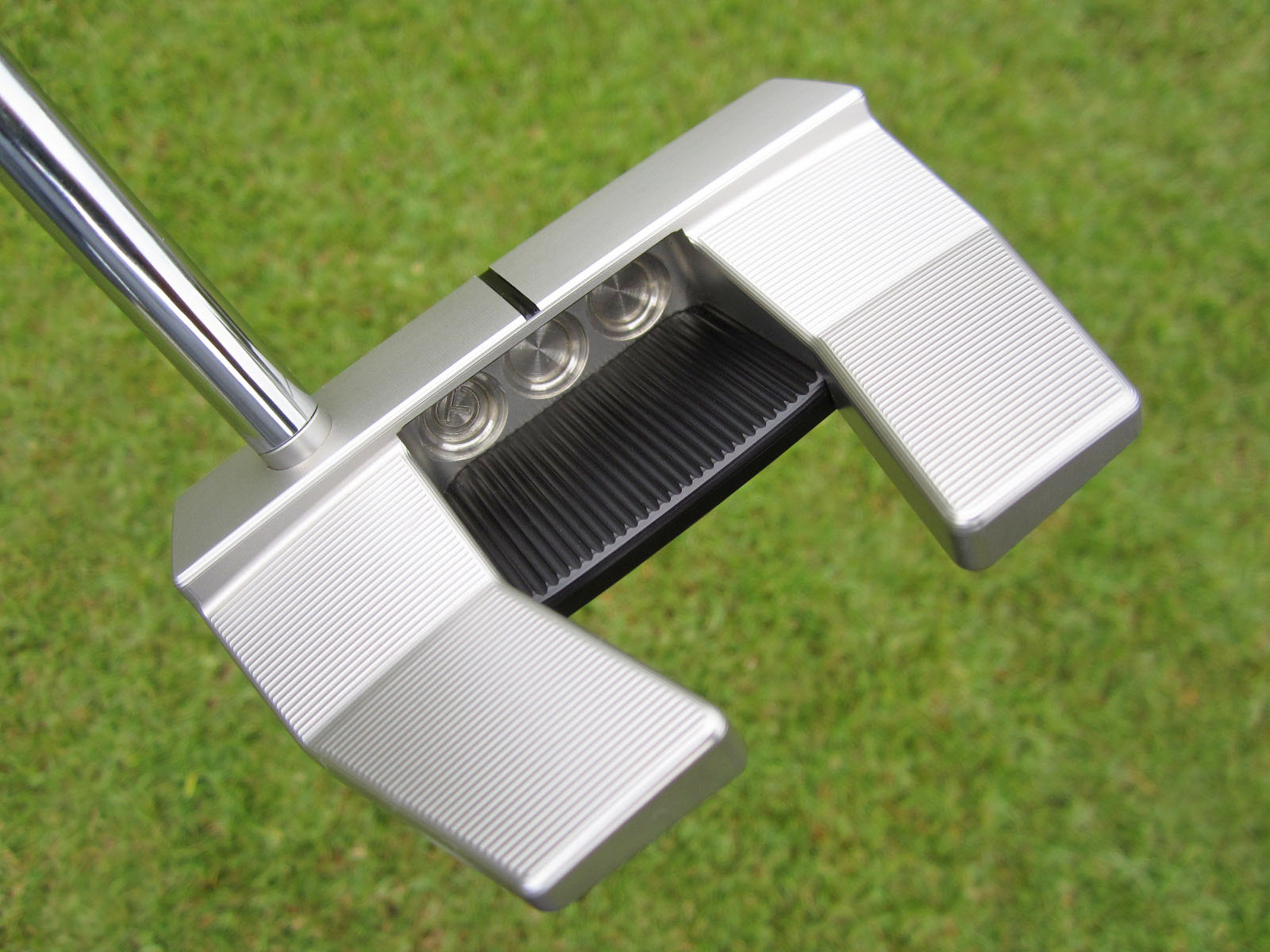 Get Patrick Cantlays Putter: Find Out the Model & Where to Buy